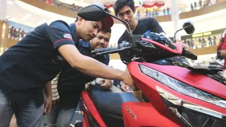 Daftar Harga Motor Honda Kelas Skutik Juli 2018 Untuk Wilayah 