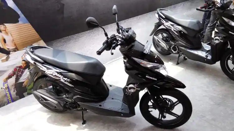 Honda Kalau Ada Fitur ISS di BeAT Street Malah Bikin Jelek 