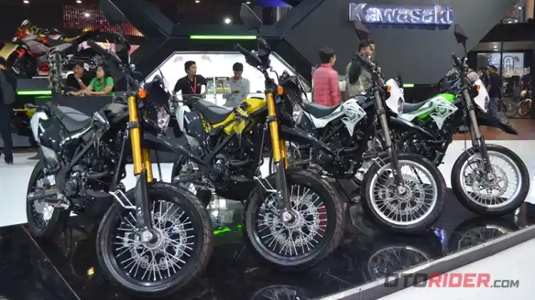 Inilah Tampilan Baru Kawasaki D-Tracker di Indonesia 