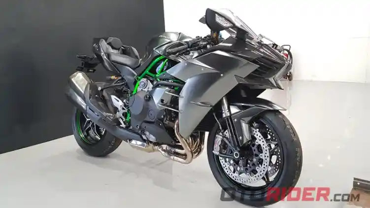 Setelah H2R, Kabar Terbaru Kawasaki Suntik Mati Ninja H2 Carbon