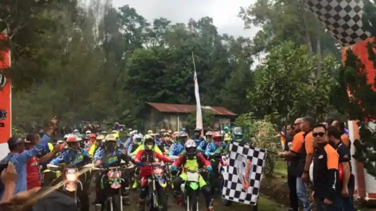 Komunitas XTrim Indonesia Jelajahi Deli Serdang
