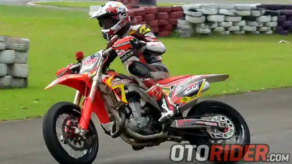 Honda Crf  Modif Supermoto