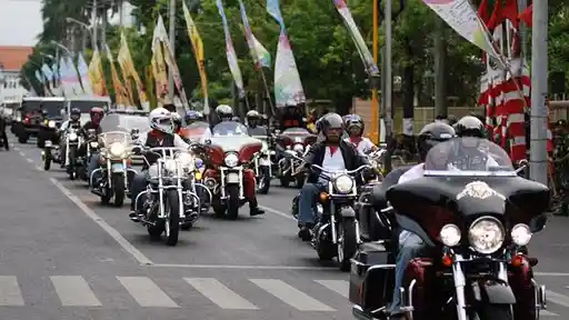  Konvoi  Ribuan Harley  Davidson  Ke Jogja Menuai Kontroversi