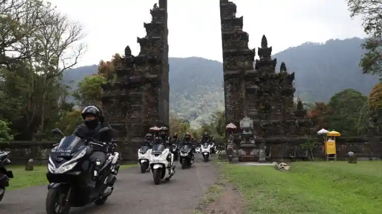 Perjalanan Turing Honda PCX Sejauh 393 Kilometer di Bali