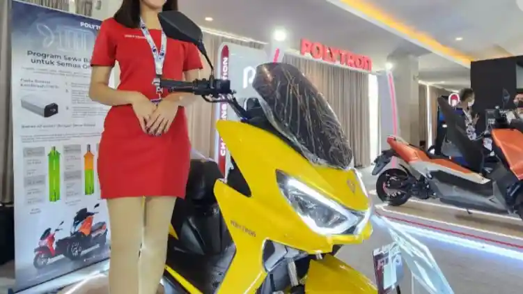 Motor Listrik Polytron Fox-R Seri Terbaru Mejeng di GIIAS Semarang 2022
