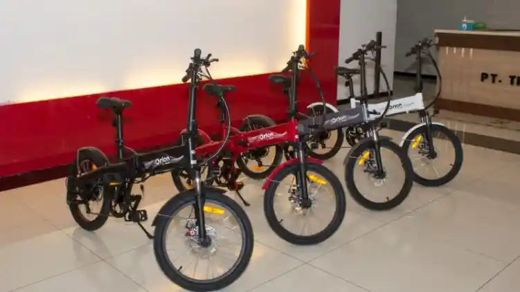Sepeda Listrik Lipat Viar Orion Diluncurkan, Cuma Rp 8 Jutaan!