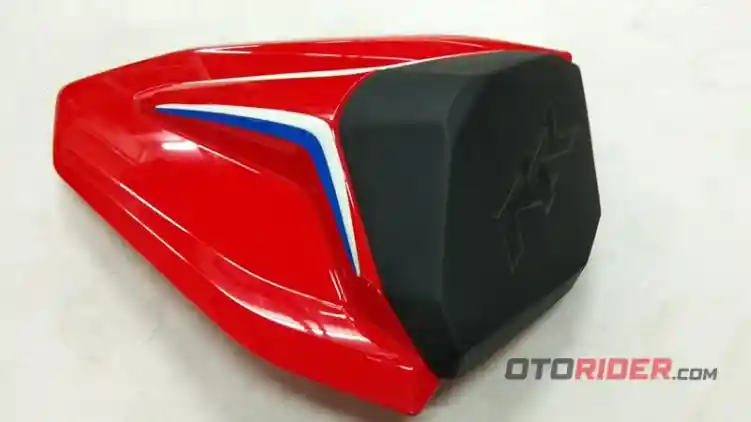 single seat cbr250rr