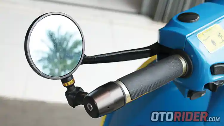 Ragam Spion Aksesori Vespa  Tampil Lebih Bergaya