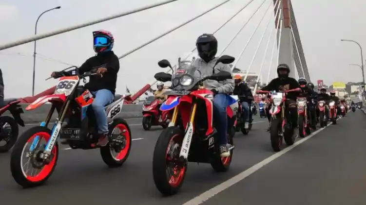 Serunya Berbagi Ilmu Di Supermoto Street Gathering Honda 