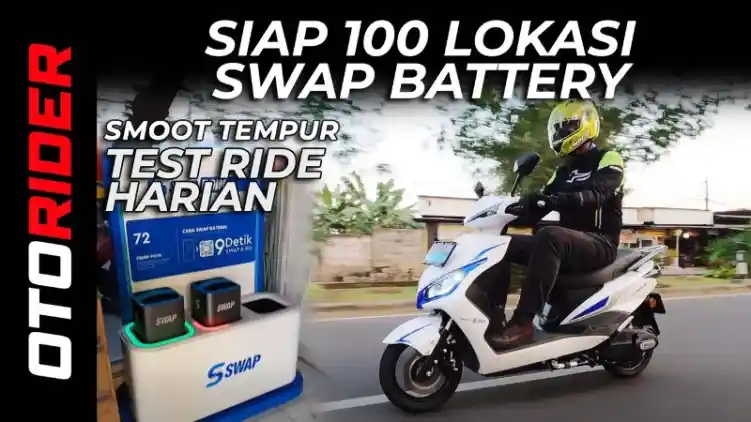 VIDEO: Swap Baterai di Minimarket! - Smoot Tempur - Tes Harian | OtoRider