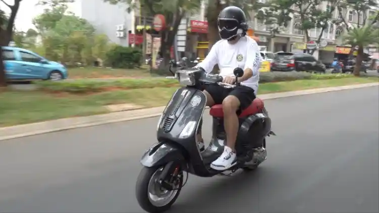 Bos Scooter VIP Prediksi Tren Modifikasi Vespa di Tahun 2022