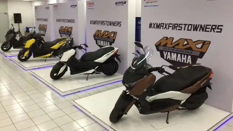 Empat Pilihan Warna Yamaha XMax, Elegan dan Sporty