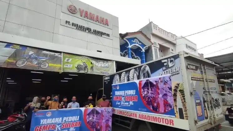 Yamaha Bagikan Donasi Kepada Korban Gempa Sulawesi Barat