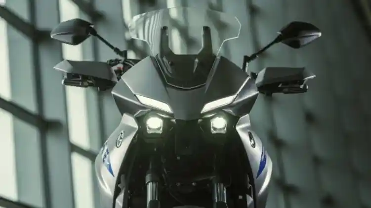 Yamaha Akan Hadirkan Motor Bergaya Sport Touring 300 cc?