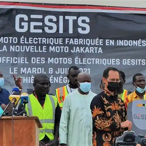 200 Unit Motor Listrik Gesits dikirim ke Afrika