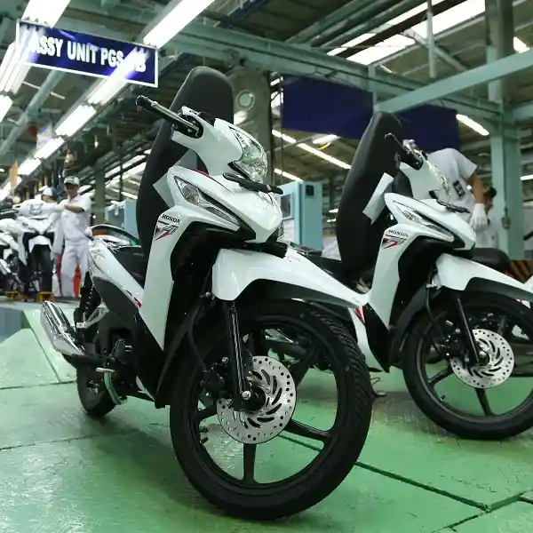  Daftar  Harga  Motor  Bebek  Semua Merek Mei 2020  