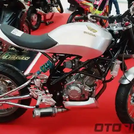 Honda CB 150 R Berkonsep Unibody Sabet Juara Kelas FFA HMC Pekanbaru