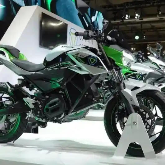 Kawasaki Ninja EV Mejeng di EiCMA 2022