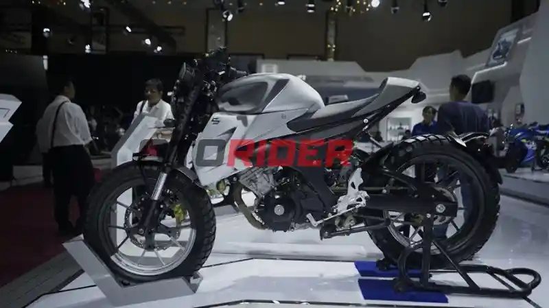 Modifikasi Suzuki GSX150 Bandit Bergaya Cafe Racer