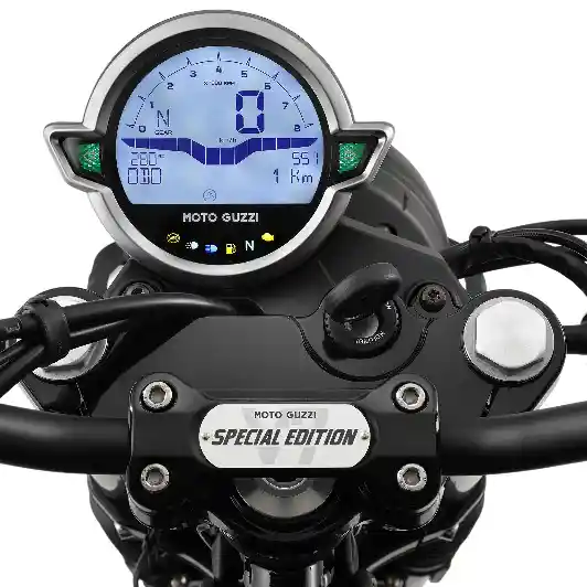 Moto Guzzi V7 Stone Edisi Spesial 2023