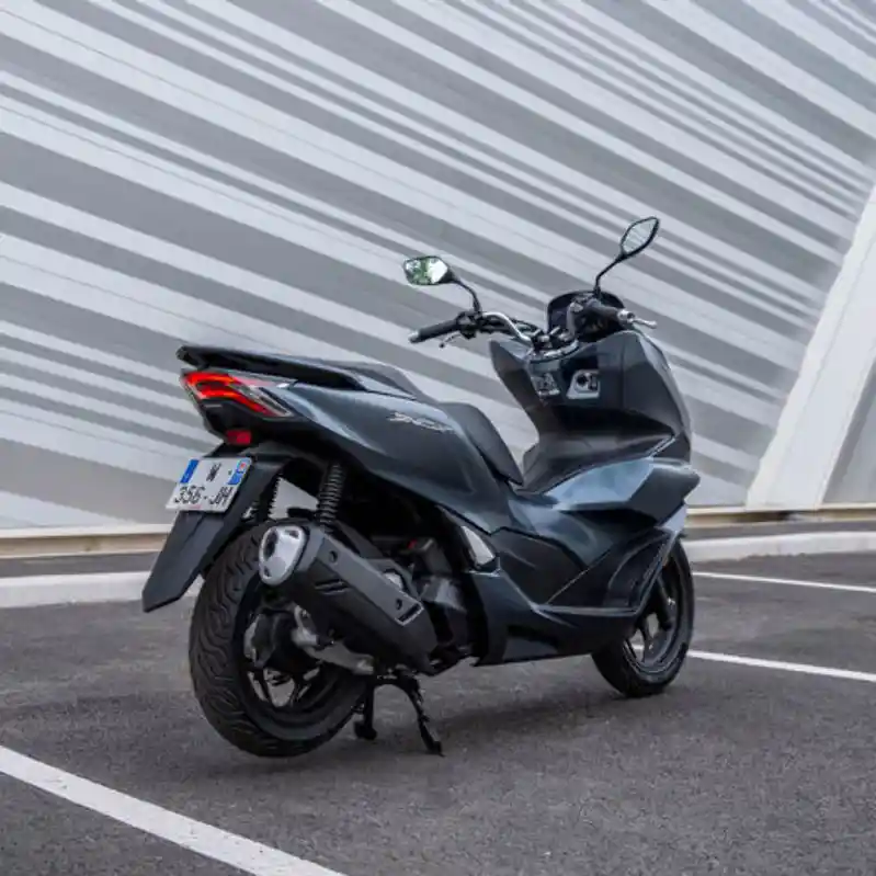 Honda PCX Model Tahun 2021 Terungkap, Makin Mirip Forza!