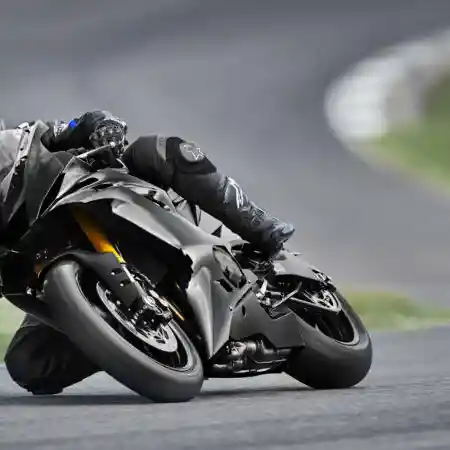 Yamaha R6 Race dan R6 GYTR 2022