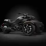 Versi Limited Edition Can-Am Spyder F3-S Tripple Black