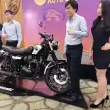 Kawasaki Luncurkan W800 di GIIAS 2016 Kawasaki Luncurkan W800 di GIIAS 2016