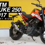 KTM Duke 250 2017 First Ride Review (Video)