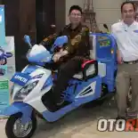 APPKTM New Mini Gajah, Motor Roda Tiga Bertampang Skuter Matik