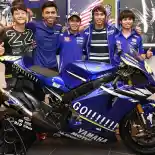 Galang Hendra dan Imanuel Pratna Mampir ke Markas Yamaha MotoGP Galang Hendra dan Imanuel Pratna Mampir ke Markas Yamaha MotoGP