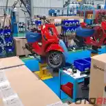 Vespa LX 125 i-get Dirakit di Pabrik Baru, Berapa Persen Komponen Lokalnya?