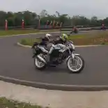 All New Honda CB150R Streetfire Track Day, Didik Anak Klub Berkendara Aman dan Jajal Balap