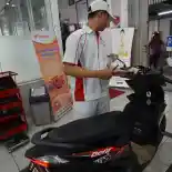 Siswa SMK Binaan Honda Tetap Belajar Lewat e-Learning Siswa SMK Binaan Honda Tetap Belajar Lewat e-Learning