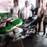 Motif Batik Lombok Terpasang di Motor Honda RC213V Alex Rins Motif Batik Lombok Terpasang di Motor Honda RC213V Alex Rins