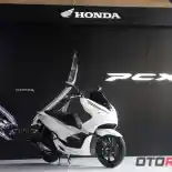 Honda Merespon Kabar Hadirnya All New Honda PCX Hybrid Di Indonesia, Inilah Jawabannya! Honda Merespon Kabar Hadirnya All New Honda PCX Hybrid Di Indonesia, Inilah Jawabannya!