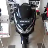 New Honda PCX Naik Harga, Versi Hybrid Tetap New Honda PCX Naik Harga, Versi Hybrid Tetap