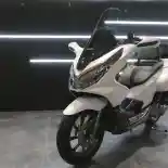Modifikasi All New Honda PCX 150 Kelir Putih, Terlihat Bongsor dan Lebih Berkelas