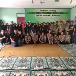 Menjelang Akhir Tahun, Klub Ini Mengajarkan Komunitas Lain untuk Saling Berbagi