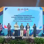Kemendikbud Berikan Apresiasi Pendidikan Vokasi Honda