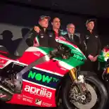 Aprilia Racing Kenalkan Tim MotoGP 2017, Motornya Makin Meriah!