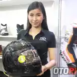 Wow, di IMOS Ada Helm Yang Lebih Mahal Dari Motor Sport 150 cc 