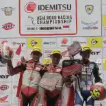 Rheza Danica Mendapatkan Podium Tertinggi Di ARRC Seri Ke 5 Indonesia, Jalannya Balapan Heboh