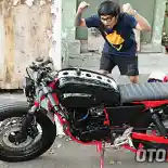 Dochi Sadega Pee Wee Gaskins Doyan Modif, Ini Bajaj Pulsar Cafe Racer Miliknya Dochi Sadega Pee Wee Gaskins Doyan Modif, Ini Bajaj Pulsar Cafe Racer Miliknya