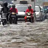 Motor Mampu Terjang Banjir Tetap Harus Dibawa ke Bengkel Motor Mampu Terjang Banjir Tetap Harus Dibawa ke Bengkel
