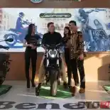 Terjepit Brand Jepang, Skutik 150 cc Benelli Bertemakan Klasik