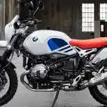 Sensasi Riding Sore Naik BMW R nine T Urban G/S Di Gelora Bung Karno