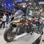 BMW Tampilkan Concept RR di EICMA 2025 Ide dari Motor Juara