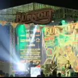 Burnout ke 3 Gelaran Tradisional Custom Festival Solo Raya 