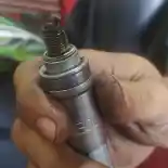 Jadi Salah Satu Komponen Penting, Berikut Fungsi Busi pada Motor